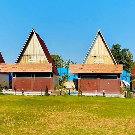 Anantara Club And Resort, Ujjain Εξωτερικό φωτογραφία